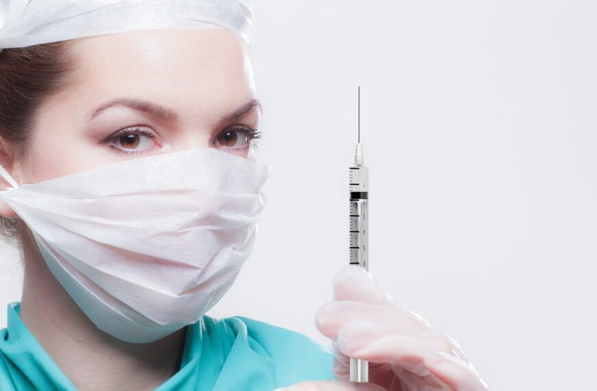Российское медико-биологическое агентство сообщило, когда можно привиться от COVID вакциной «Конвасэл»