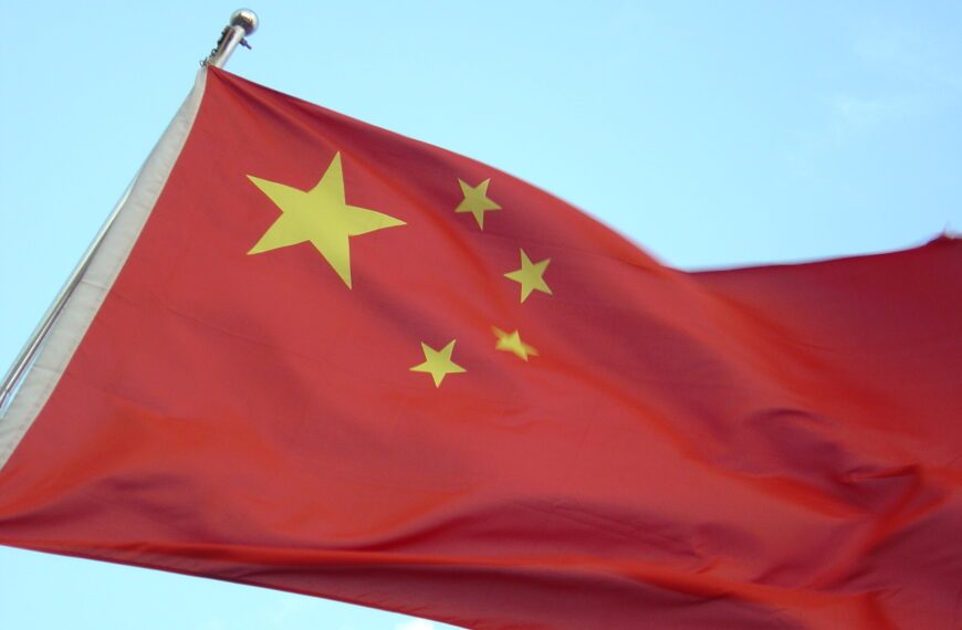 Си Цзиньпин призвал расширять сотрудничество в борьбе с COVID